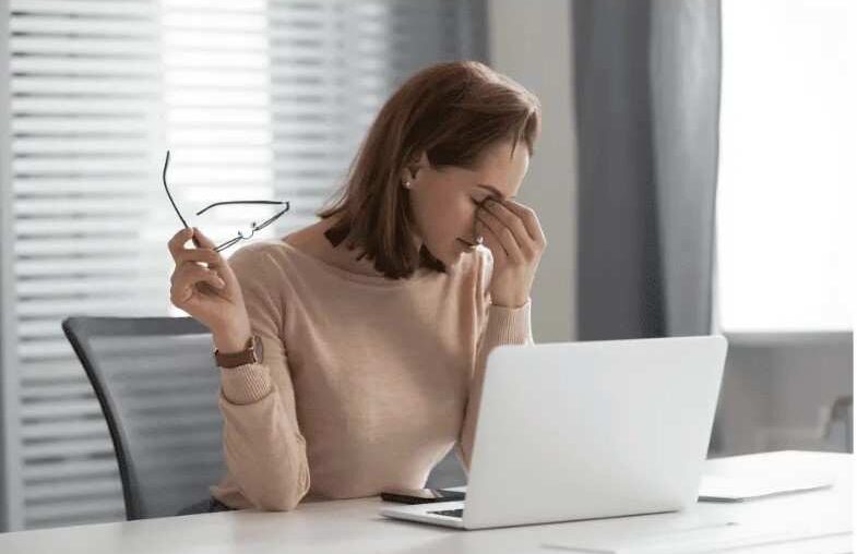 How Stress and Anxiety Affect Your Eyes