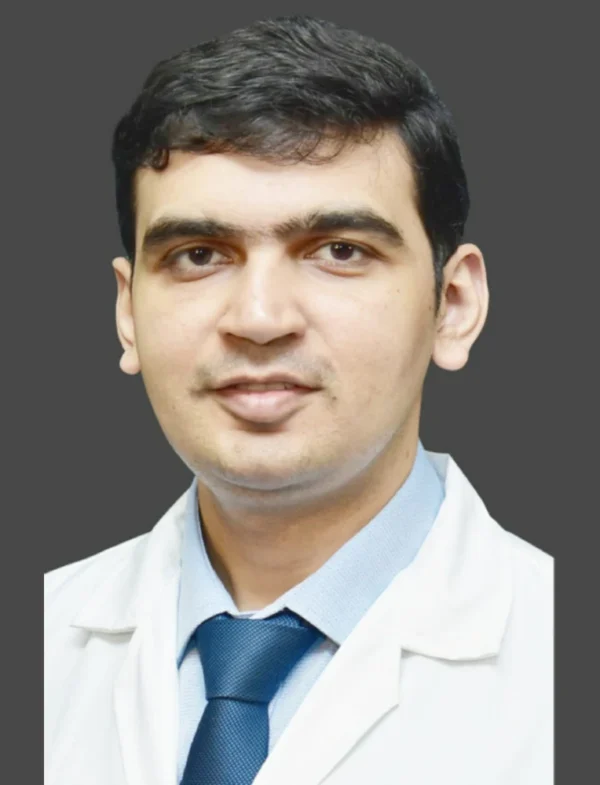 Dr Vikas Veerwal at Best Eye Hospital in East Delhi